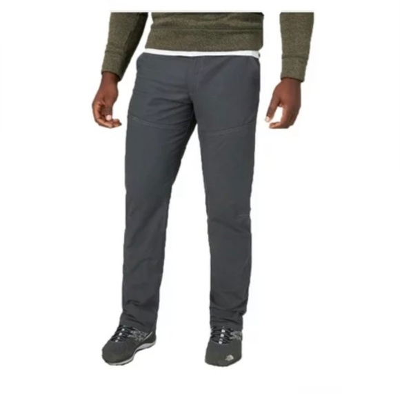 NWT Men’s Wrangler Rugged Utility Pant Sz38x30 - Picture 1 of 4